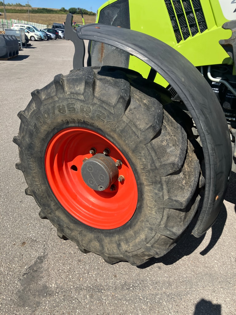 Tracteur CLAAS ARION 420 - photo slide 15