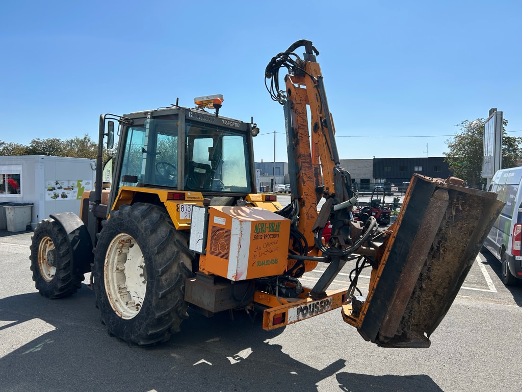 Tracteur RENAULT 110-54 - photo slide 5