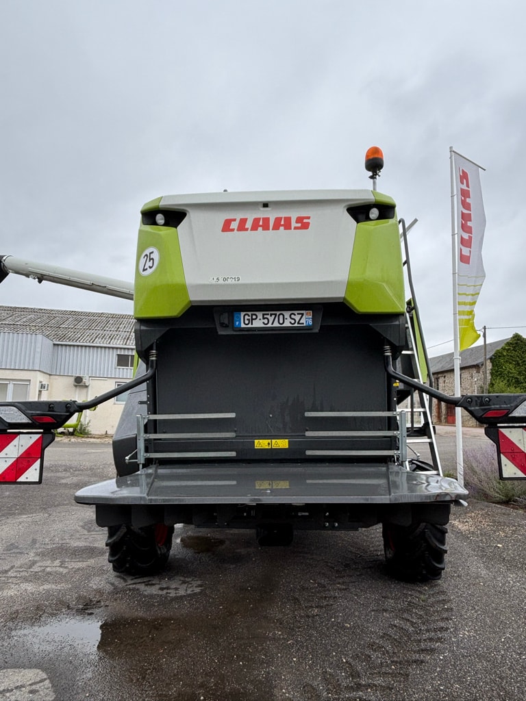 Moissonneuse CLAAS Trion 650 - photo slide 13