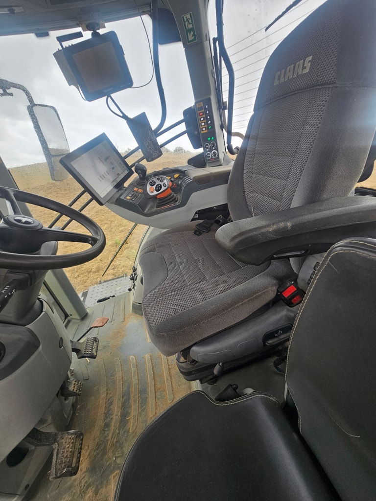 Tracteur CLAAS Axion 850 cmatic business - photo slide 7