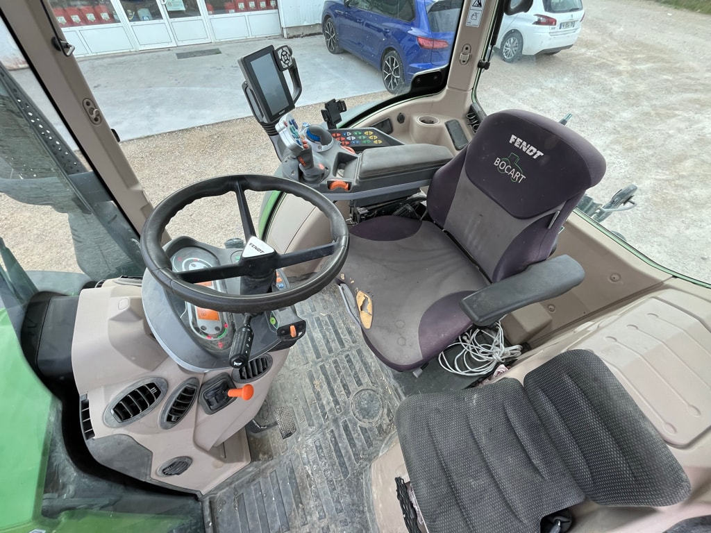 Tracteur FENDT 516 POWER+ - photo slide 7