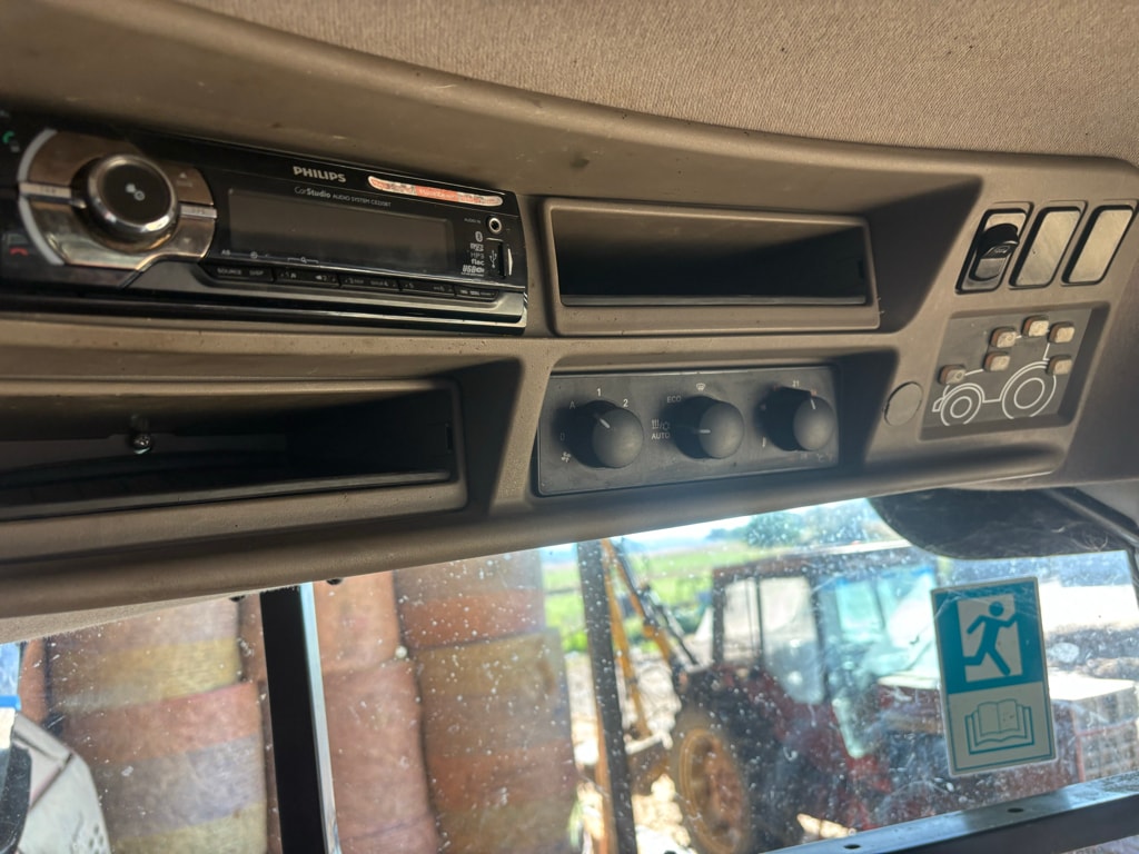 Tracteur CASE IH Puma 150 mc - photo slide 13