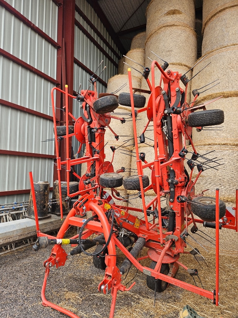 Faneuse KUHN GF10812 - photo slide 2