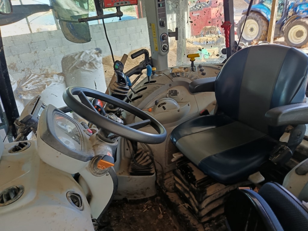 Tracteur NEW HOLLAND T5.100DC - photo slide 4