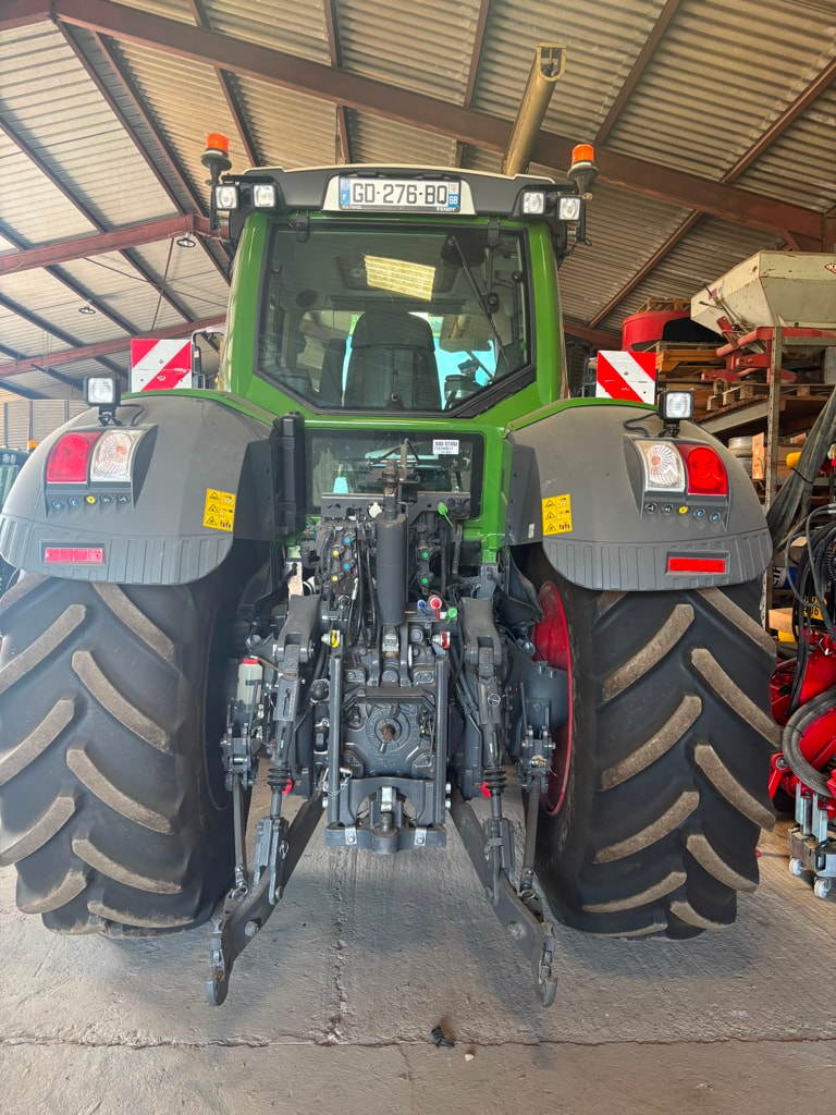 Tracteur FENDT 824 VARIO PROFI + - photo slide 5