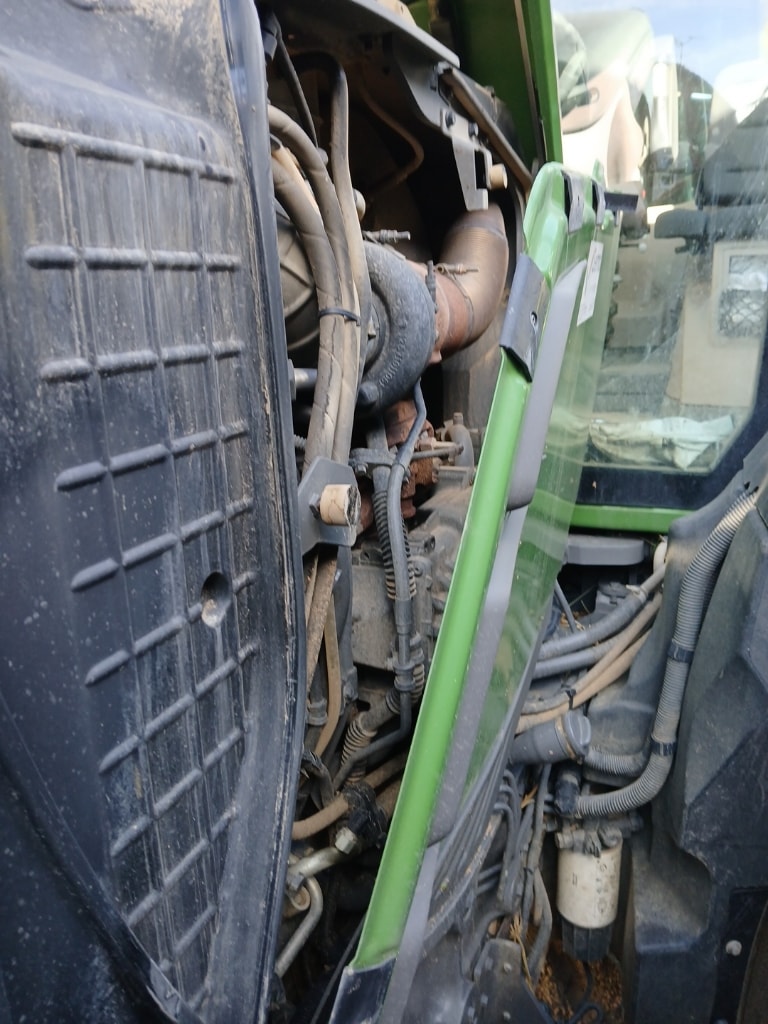 Tracteur FENDT 720 VARIO PROFI + - photo slide 11