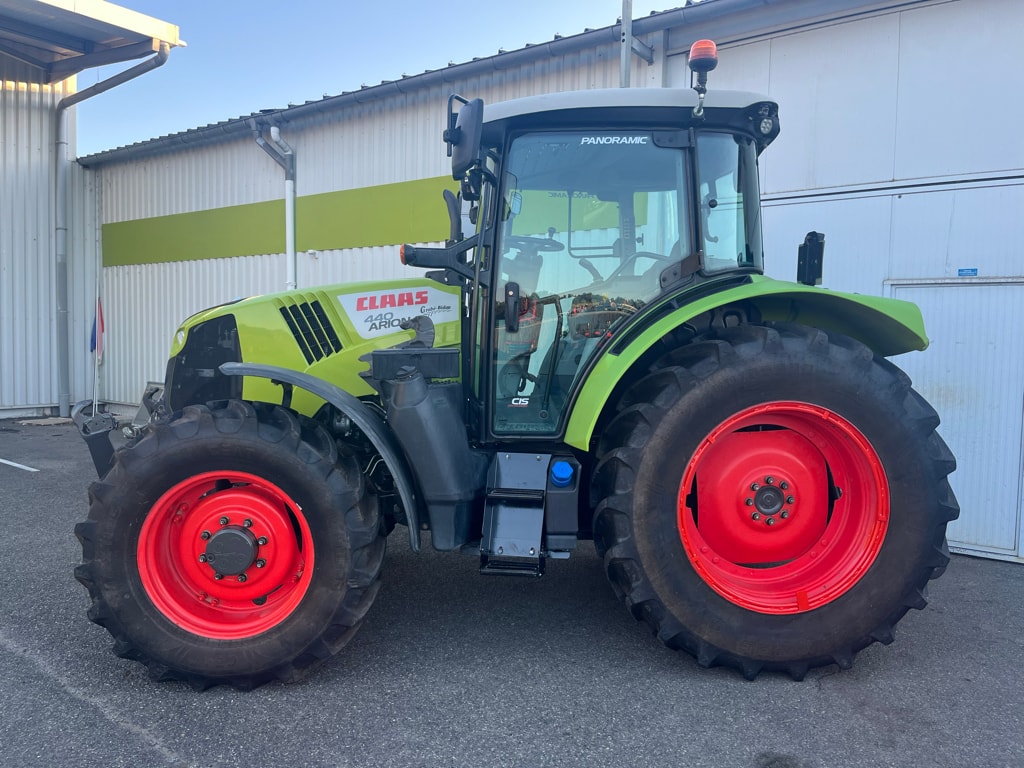 Tracteur CLAAS ARION 440 CIS - photo slide 2