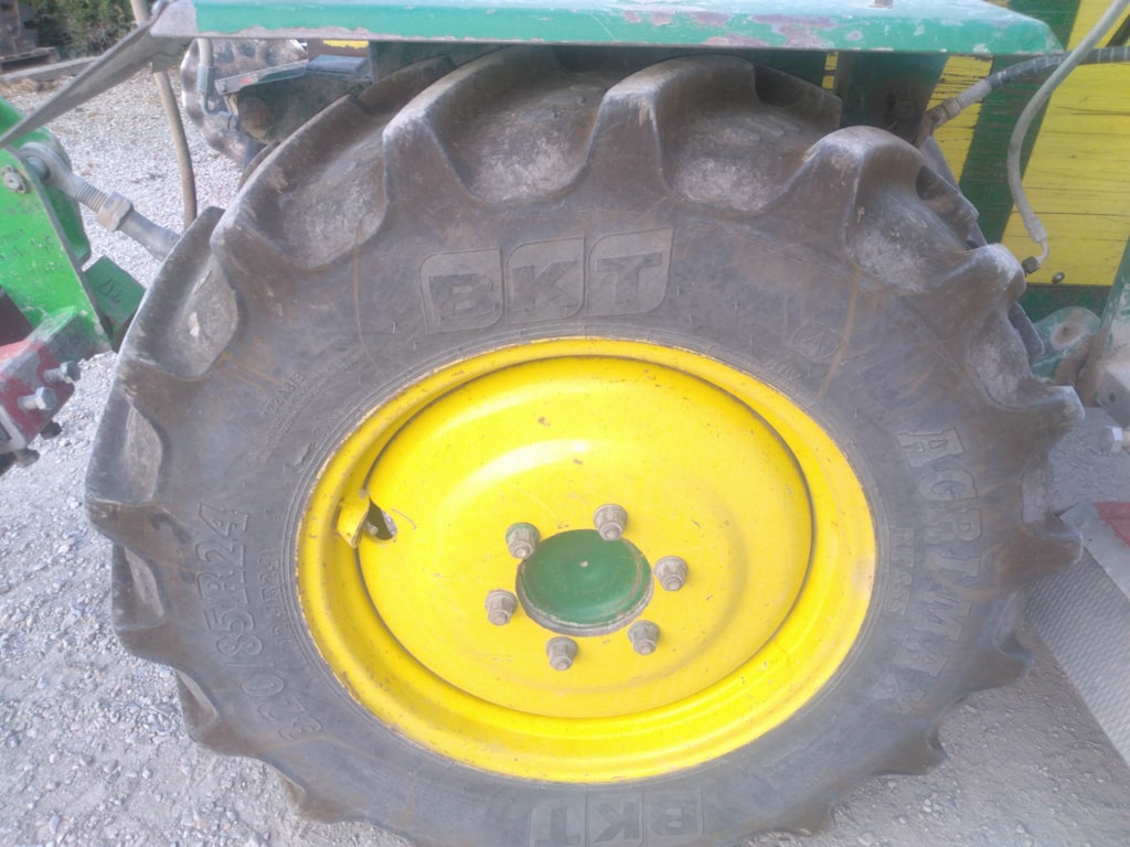 Tracteur enjambeur VSP XC VIGNERON - photo slide 8