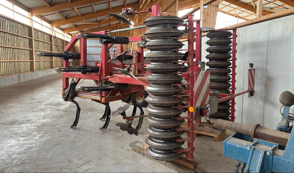 Dechaumeur HORSCH Terrano 4fx - photo slide 3
