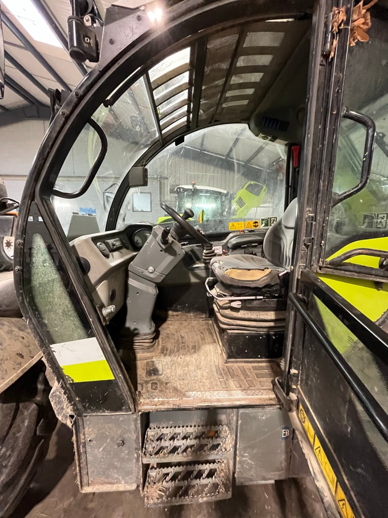 Telescopique CLAAS Scorpion 736 - photo slide 24