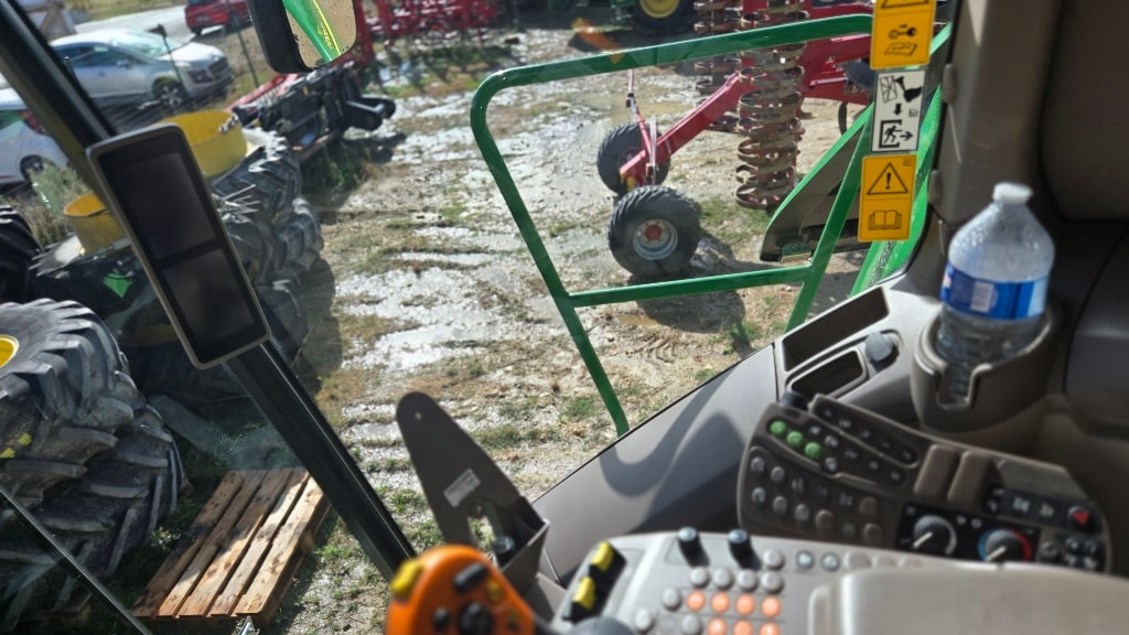 Moissonneuse JOHN DEERE T550i - photo slide 22