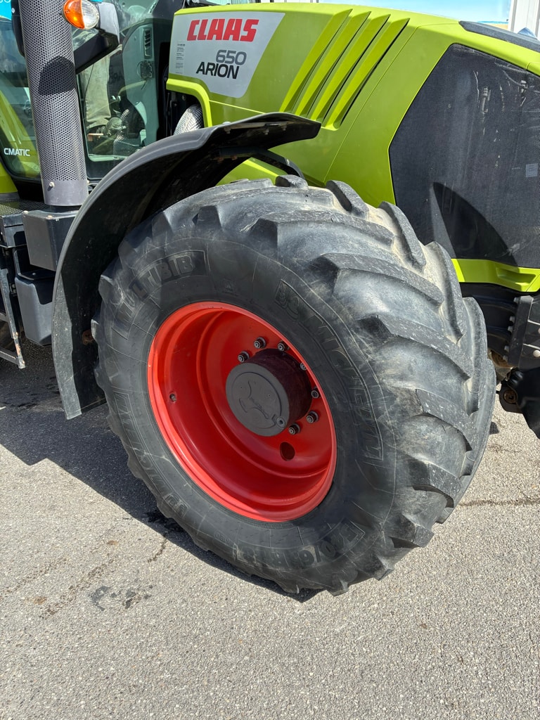 Tracteur CLAAS ARION 650 - photo slide 11
