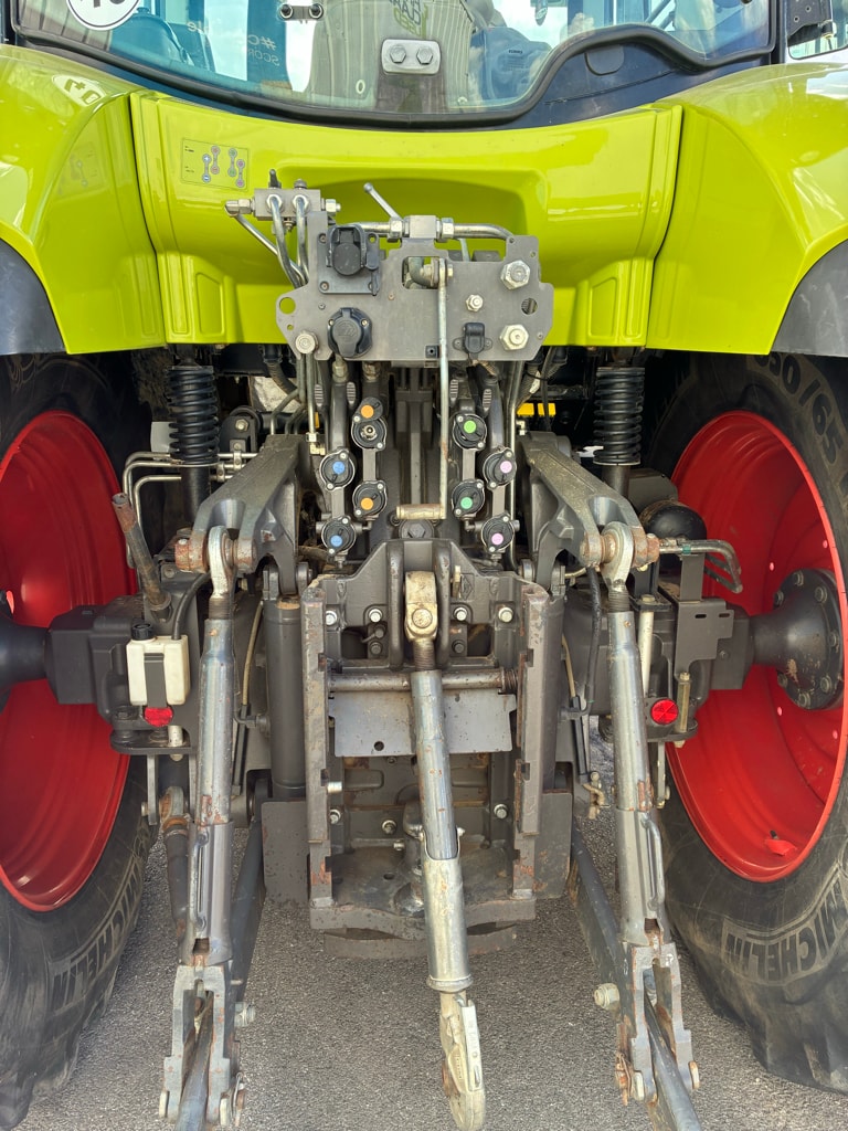 Tracteur CLAAS ARION 650 - photo slide 13