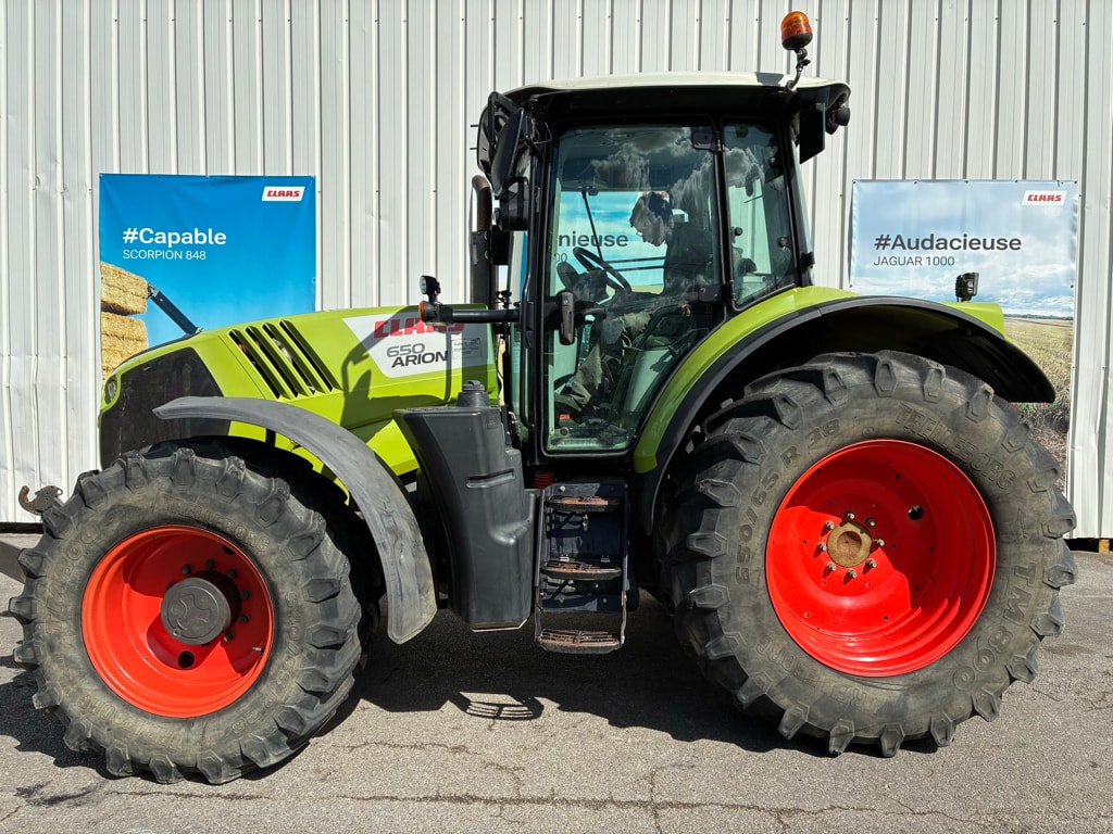 Tracteur CLAAS ARION 650 CEBIS  - photo slide 5