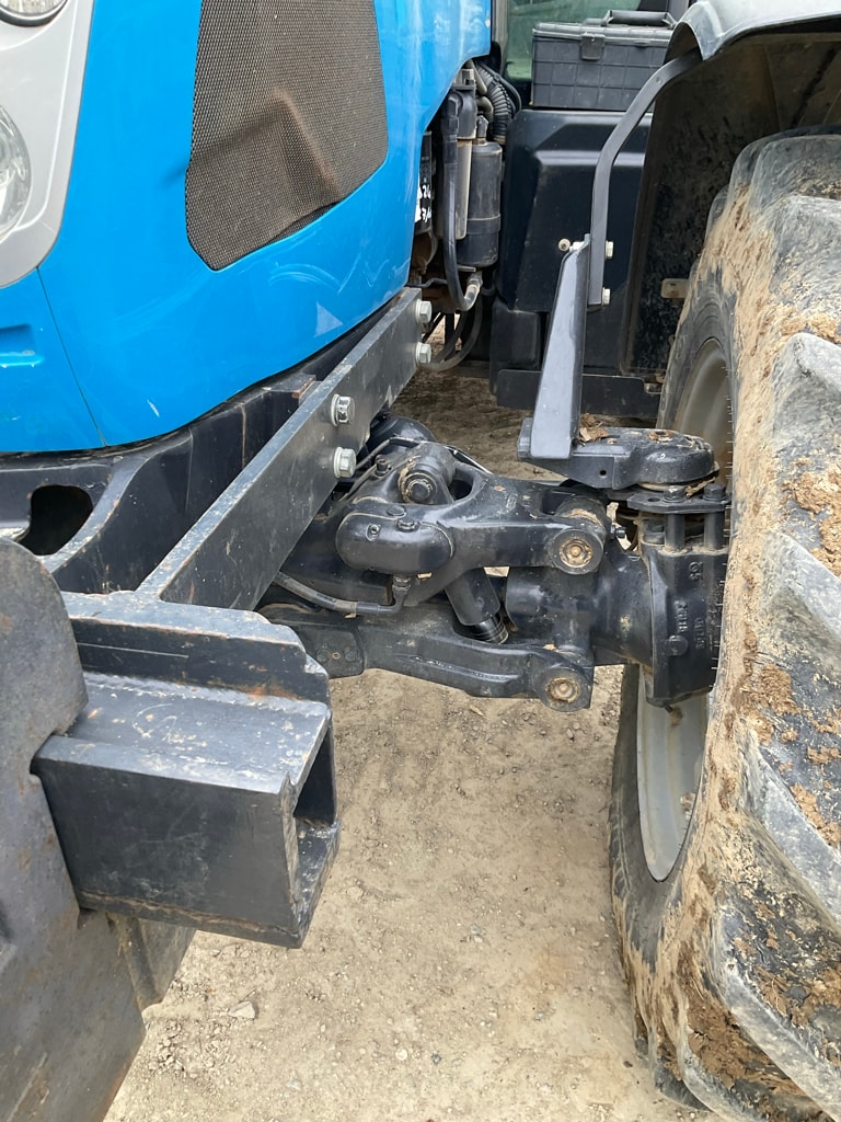 Tracteur LANDINI 6.135 C - photo slide 12