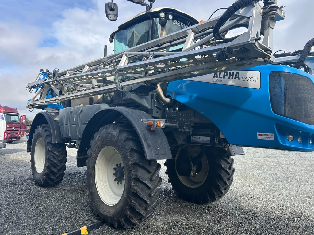 Pulverisateur automoteur EVRARD ALPHA 4100 EVOII Ecodrive - photo slide 6