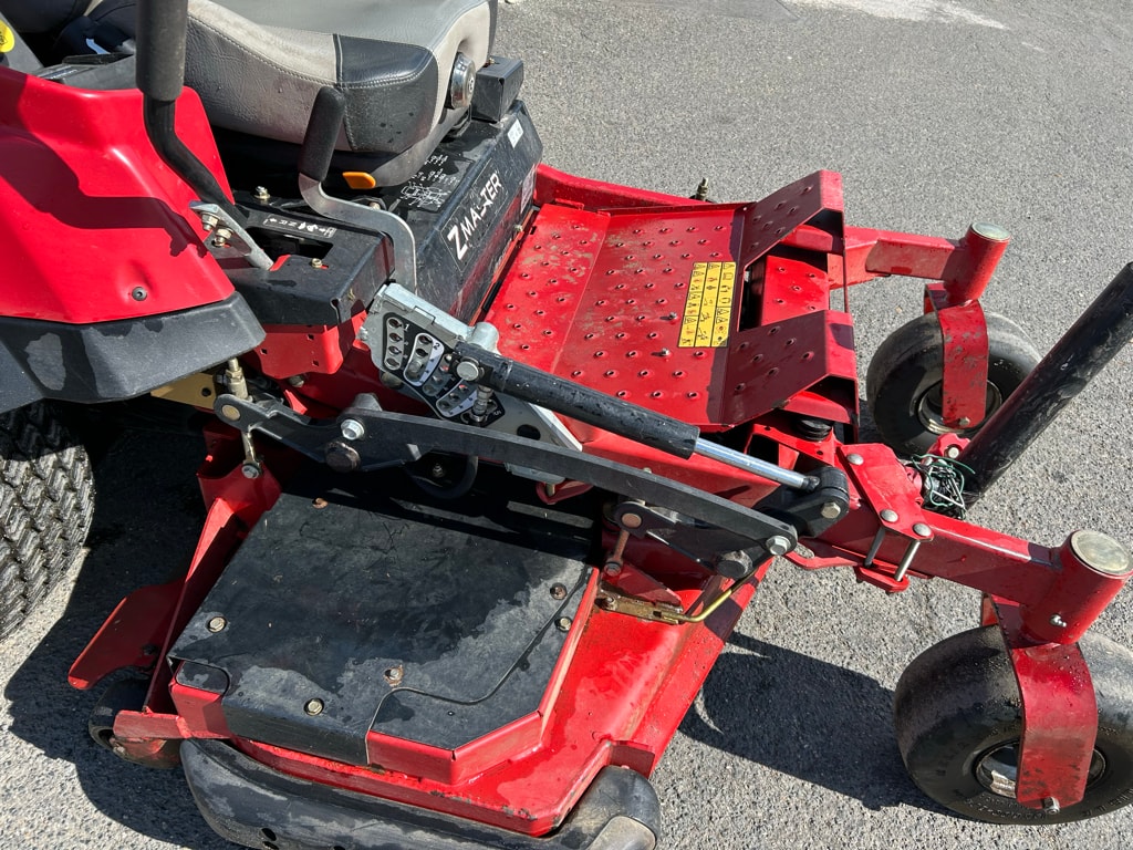 Tondeuse autoportee TORO Z Master 7500 D - photo slide 10