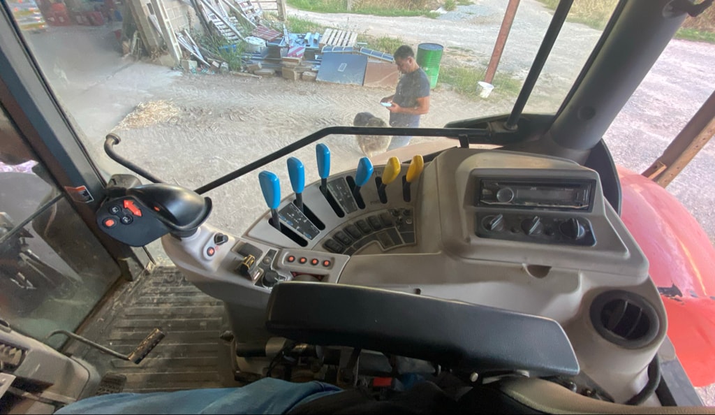 Tracteur KUBOTA M 7151 K ACCESS - photo slide 12