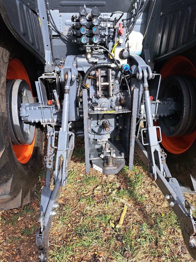 Tracteur KUBOTA M105 GX-IV - photo slide 16