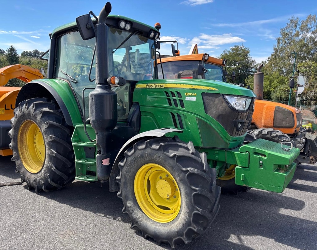 Tracteur JOHN DEERE 6110M - photo slide 1