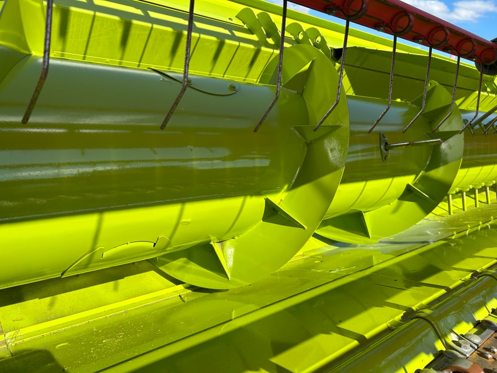 Moissonneuse CLAAS Lexion 6700 - photo slide 24