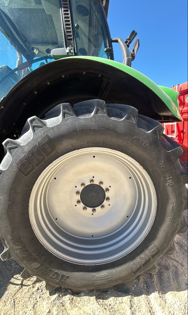 Tracteur DEUTZ FAHR AGROTRON 210 - photo slide 10