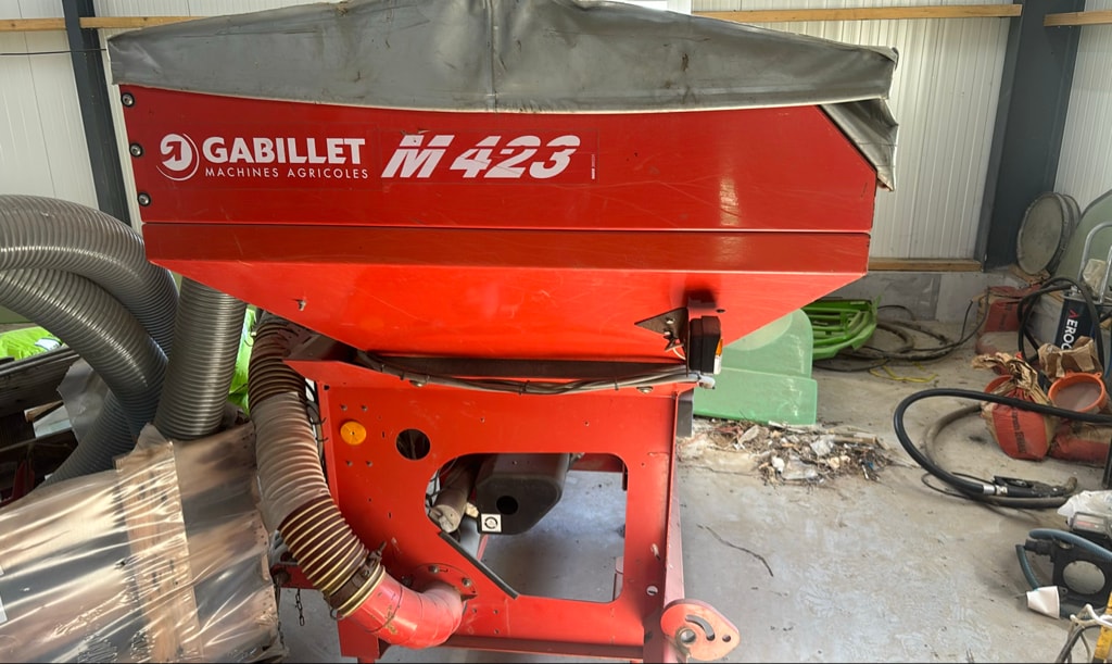 Trémie frontale KUHN M423 - photo slide 5