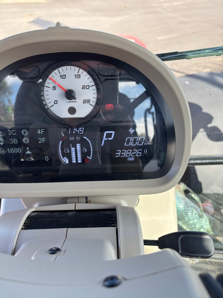 Tracteur MASSEY FERGUSON 7718 S - photo slide 10