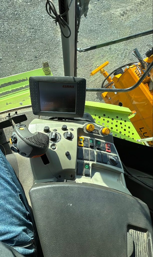 Moissonneuse CLAAS LEXION 750 - photo slide 19