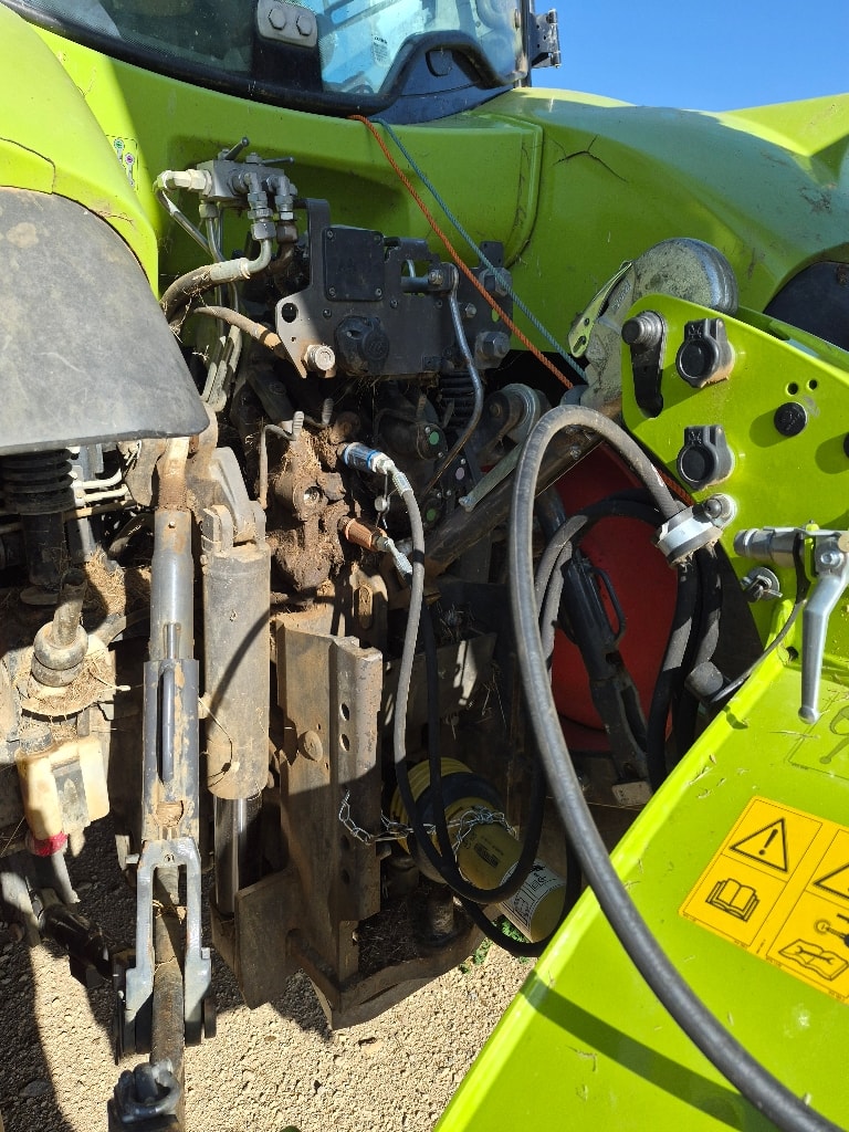 Tracteur CLAAS ARION 530 - photo slide 6