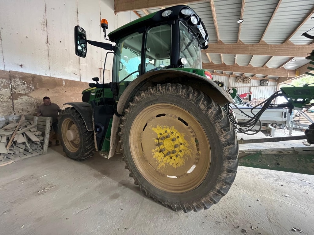 Tracteur JOHN DEERE 6155R - photo slide 3