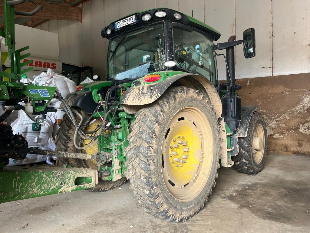 Tracteur JOHN DEERE 6155R - photo slide 4