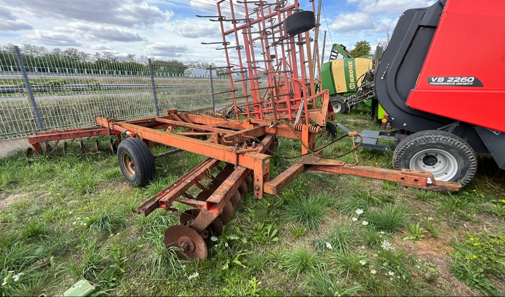 Cover crop JEAN DE BRU V128B - photo slide 4