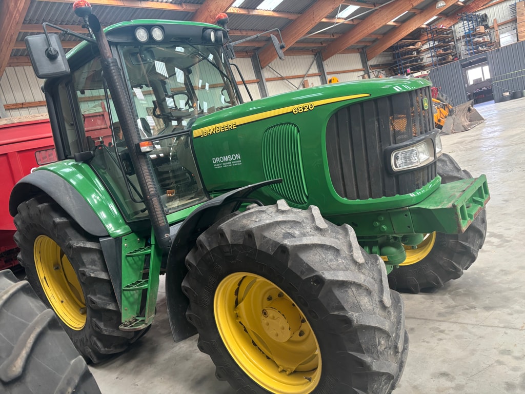 Tracteur JOHN DEERE 6820 PREMIUM - photo slide 5