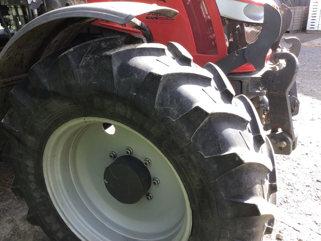 Tracteur chargeur MASSEY FERGUSON 5713 S  - photo slide 8