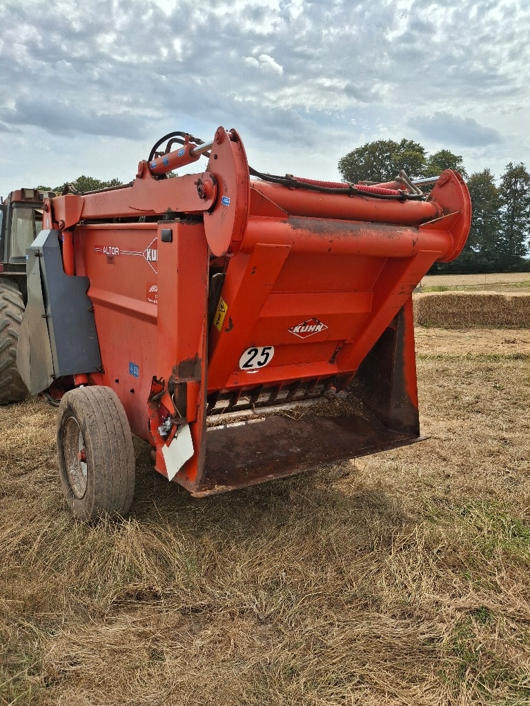 Pailleuse KUHN Altor 4560 - photo slide 4
