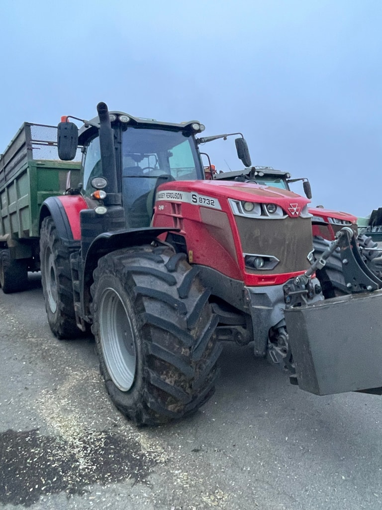Tracteur MASSEY FERGUSON 8732S DYNA-VT EXCLUSIVE - photo slide 2
