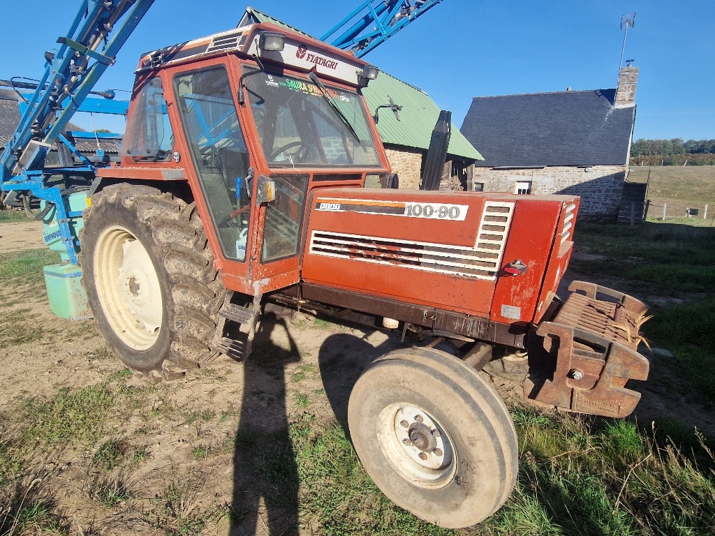 Tracteur FIAT 100 - 90 - photo slide 2