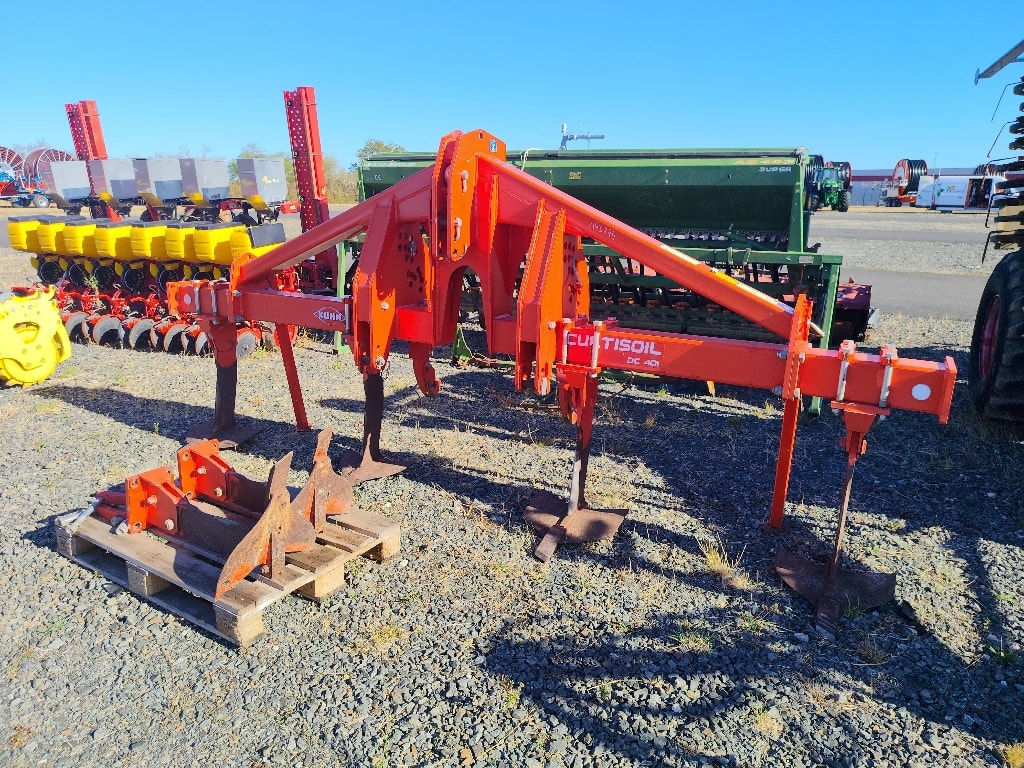 Decompacteur KUHN DC401 - photo slide 1