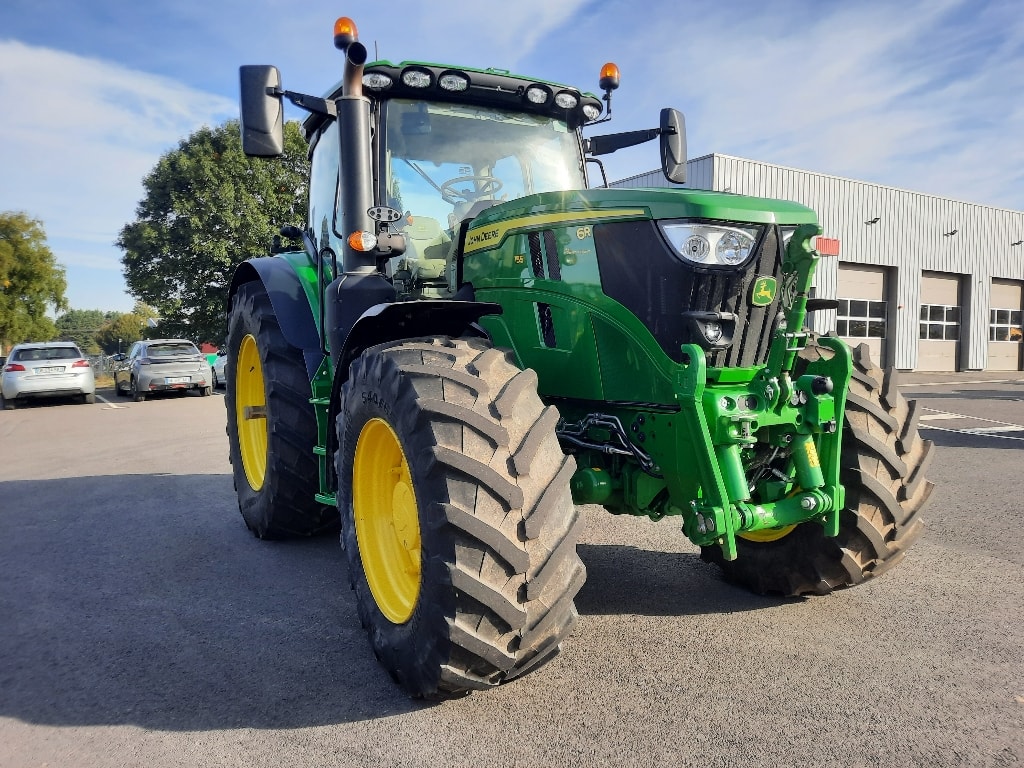 Tracteur JOHN DEERE 6R155 - photo slide 3