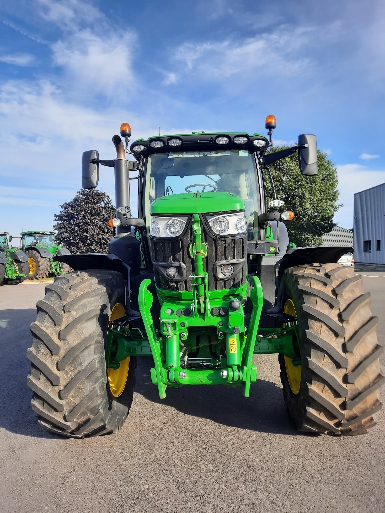 Tracteur JOHN DEERE 6R155 - photo slide 2