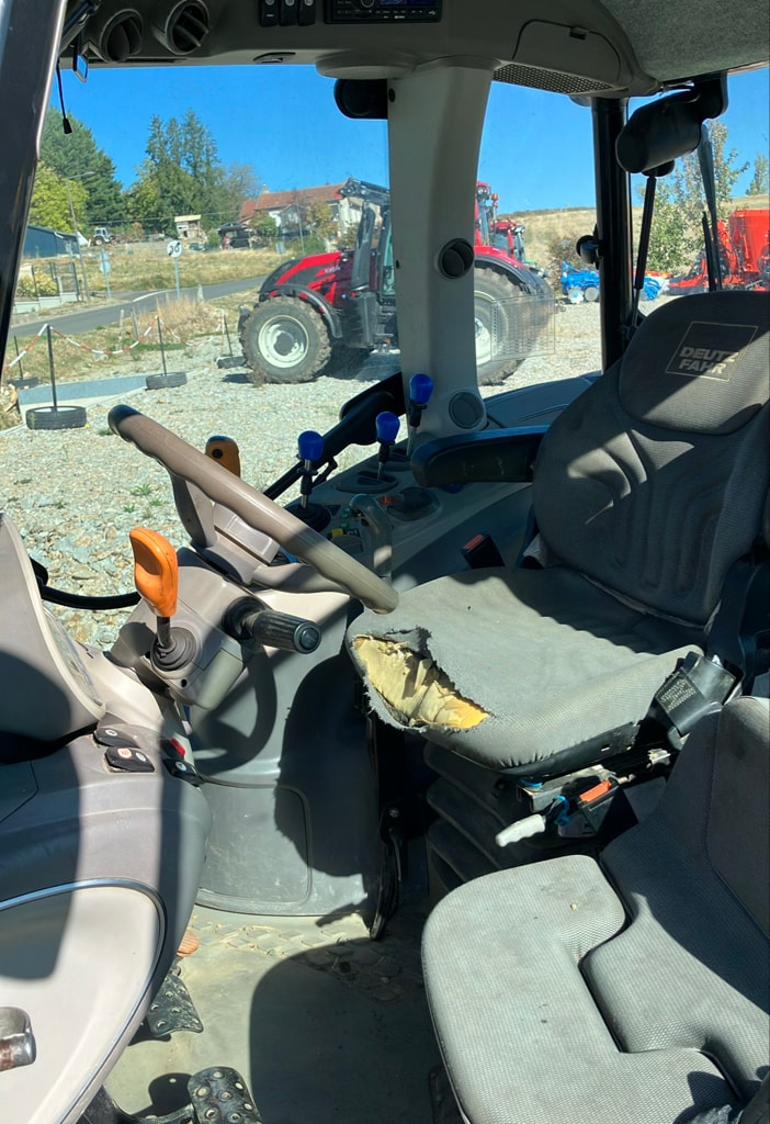 Tracteur chargeur DEUTZ FAHR 5100 DT - photo slide 9