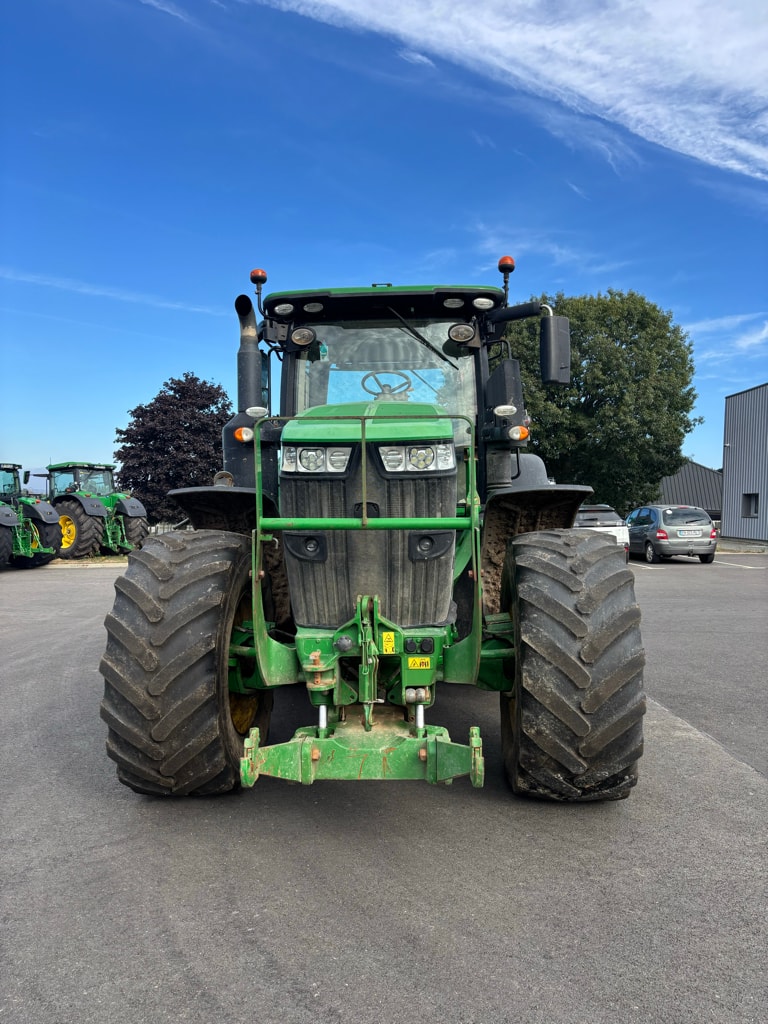 Tracteur JOHN DEERE 7230R 9.0L - photo slide 3