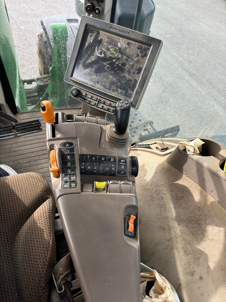 Tracteur JOHN DEERE 7230R 9.0L - photo slide 10