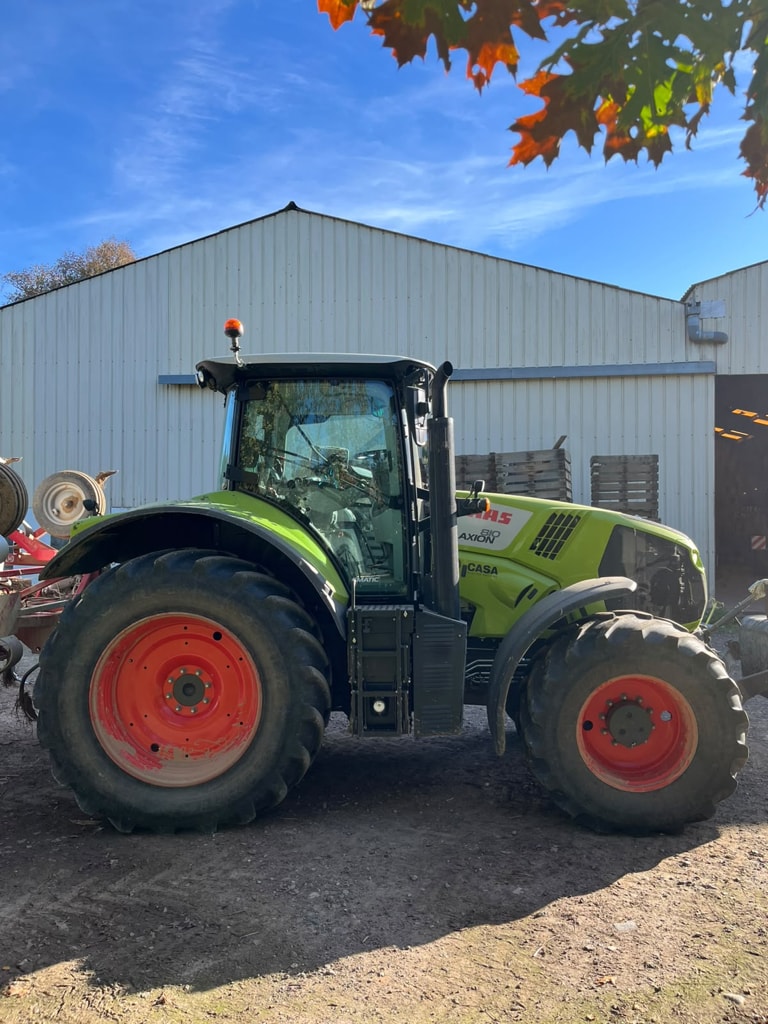 Tracteur CLAAS AXION 810 - photo slide 4