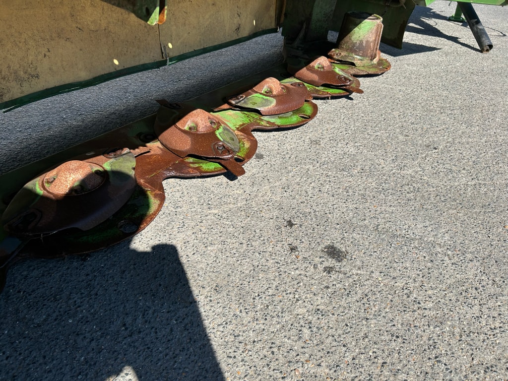 Faucheuse KRONE EASY CUT R360 - photo slide 21