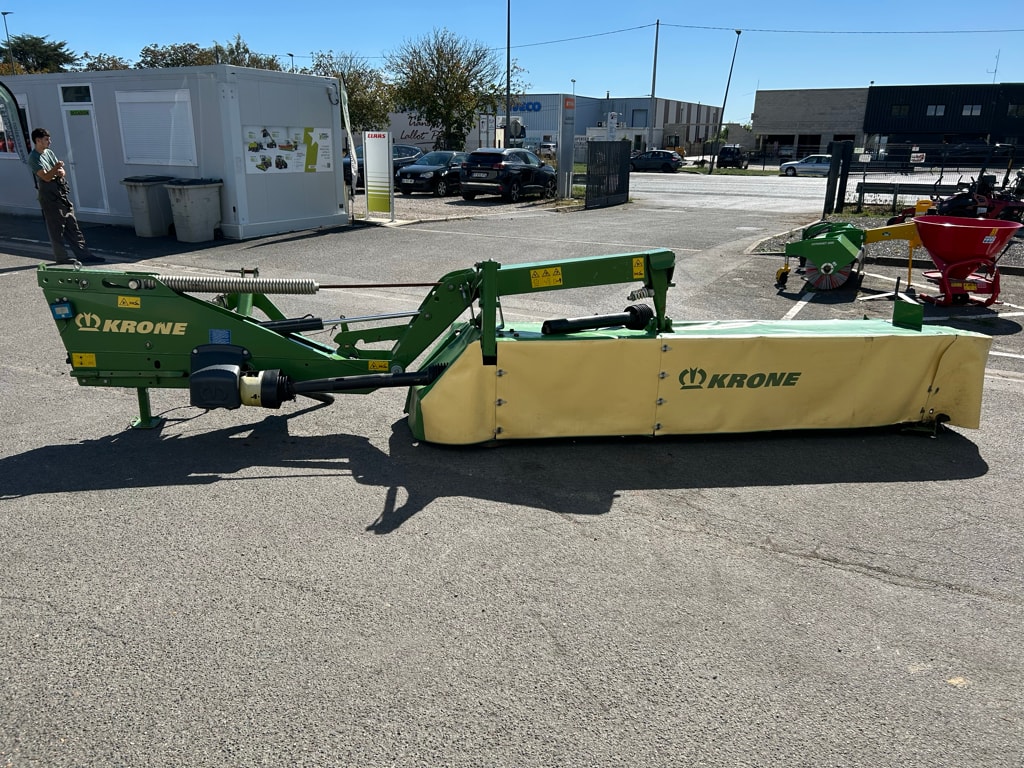 Faucheuse KRONE EASY CUT R320 - photo slide 6