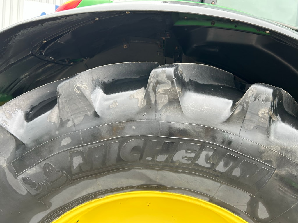 Tracteur JOHN DEERE 6140M - photo slide 13