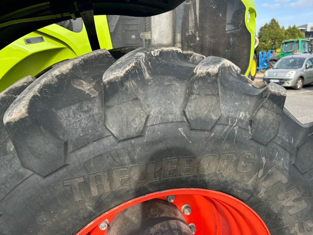 Tracteur CLAAS AXION 920 CMATIC - photo slide 9