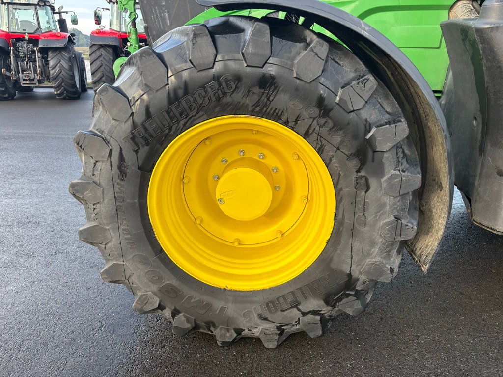 Tracteur chargeur JOHN DEERE 6R250 - photo slide 13